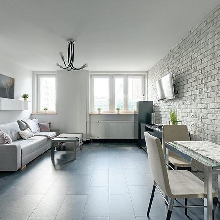 Apartamenty Sliska 10 ワルシャワ エクステリア 写真